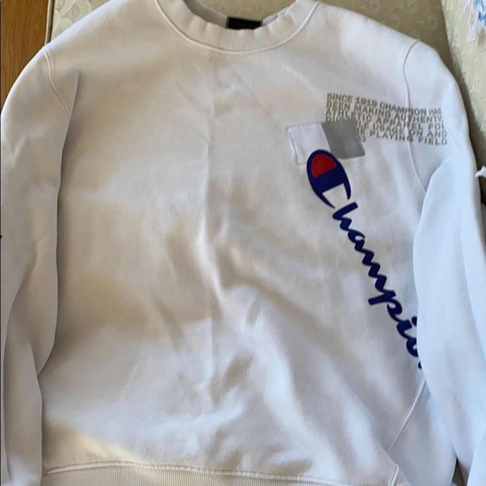 White vintage champion sweatshirt